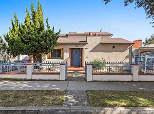 2460 Pine Ave, Long Beach, CA 90806