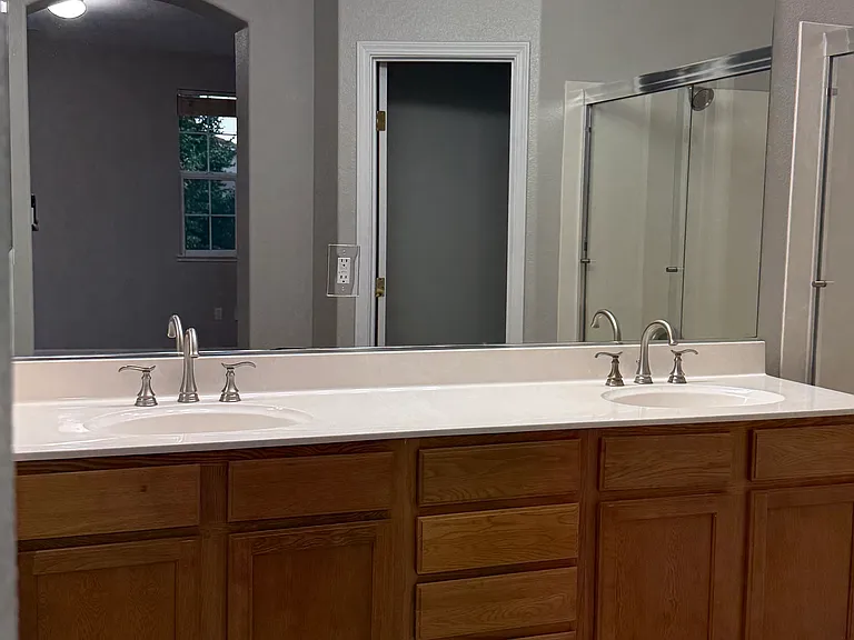 2090 Sierra View Cir #3 — Photo 13