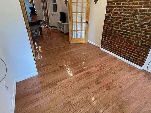 3rd image of 174 Rivington St APT 1D