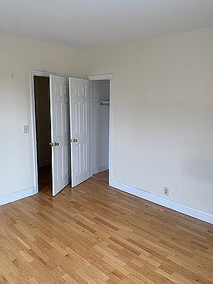 3rd image of 2203 35th St #1
