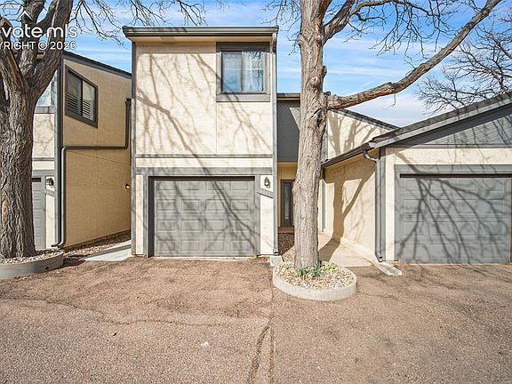 2nd image of 4883 Bluestem Dr