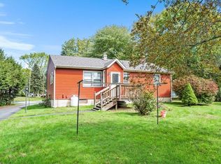 11 Oak Cir, Westbrookville, NY 12785
