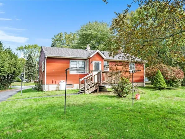 11 Oak Circle, Westbrookville, NY 12785