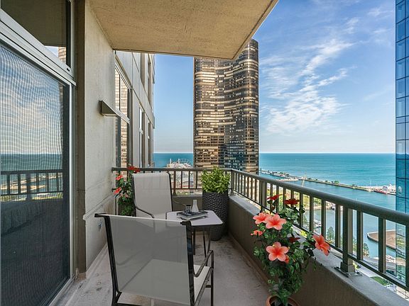 3rd image of 530 N Lake Shore Dr APT 2806