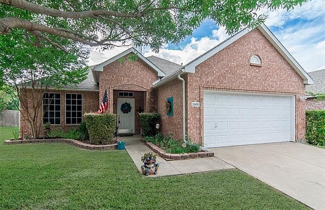 1st image of 2900 Cabot Ln