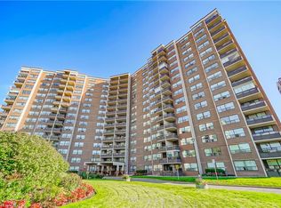 551 The West Mall #803, Etobicoke, ON M9C 1G7