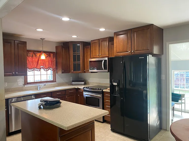 3635 Litchfield Rd — Photo 8