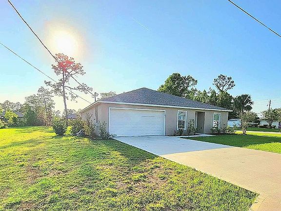 2nd image of 4 Rolling Sands Dr