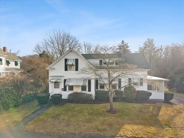 1524 Somerset Ave, Taunton, MA 02780