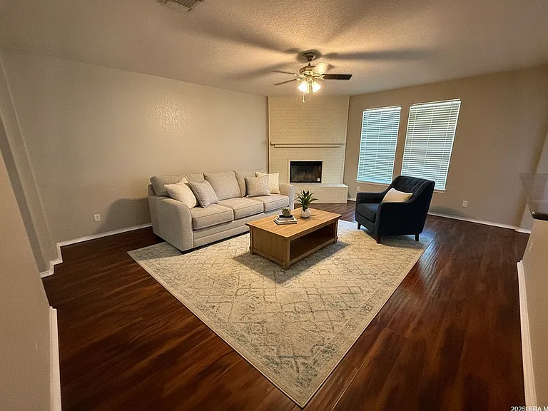 4523 Orchard Rim — Photo 1