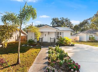 515 Walnut St, Auburndale, FL 33823