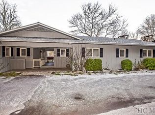 65 Dogwood Ct, Highlands, NC 28741