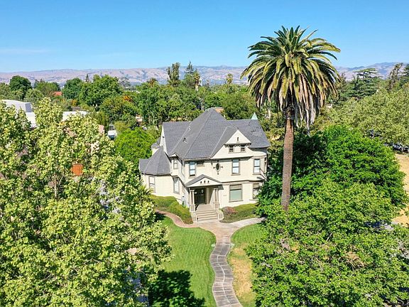 4th image of 1818 The Alameda