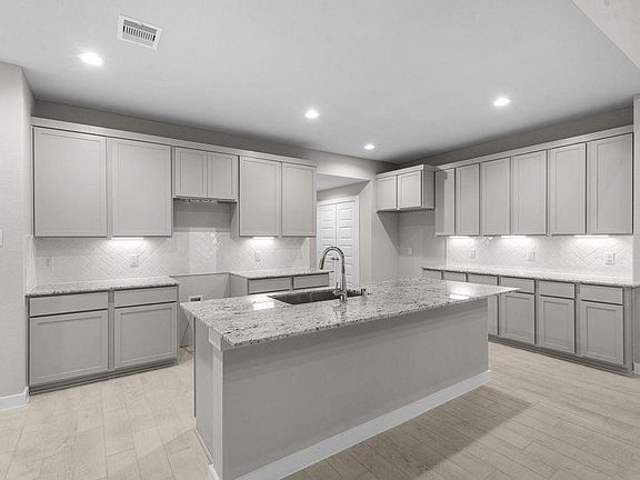 2nd image of 2491 Forest Cedar Ln