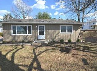 1128 Washington St, Weston, MO 64098
