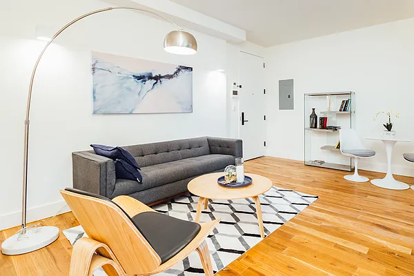 Rented by Nooklyn NYC LLC | media 56