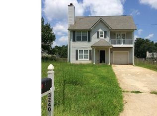 3240 Glen Hollow Dr, Rex, GA