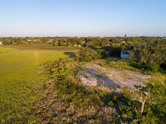 5th image of 460 Trade Wind Ln