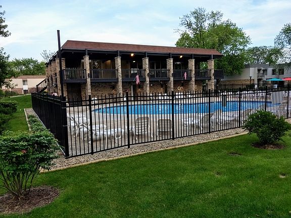 2nd image of 7323 Blackburn Ave #L-104