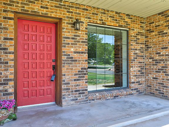 4th image of 1850 Wasmer Cir