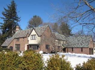 1765 Beacon St, Newton, MA 02468