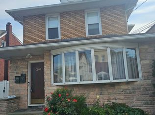 240 Copeland Ave #2, Lyndhurst, NJ 07071
