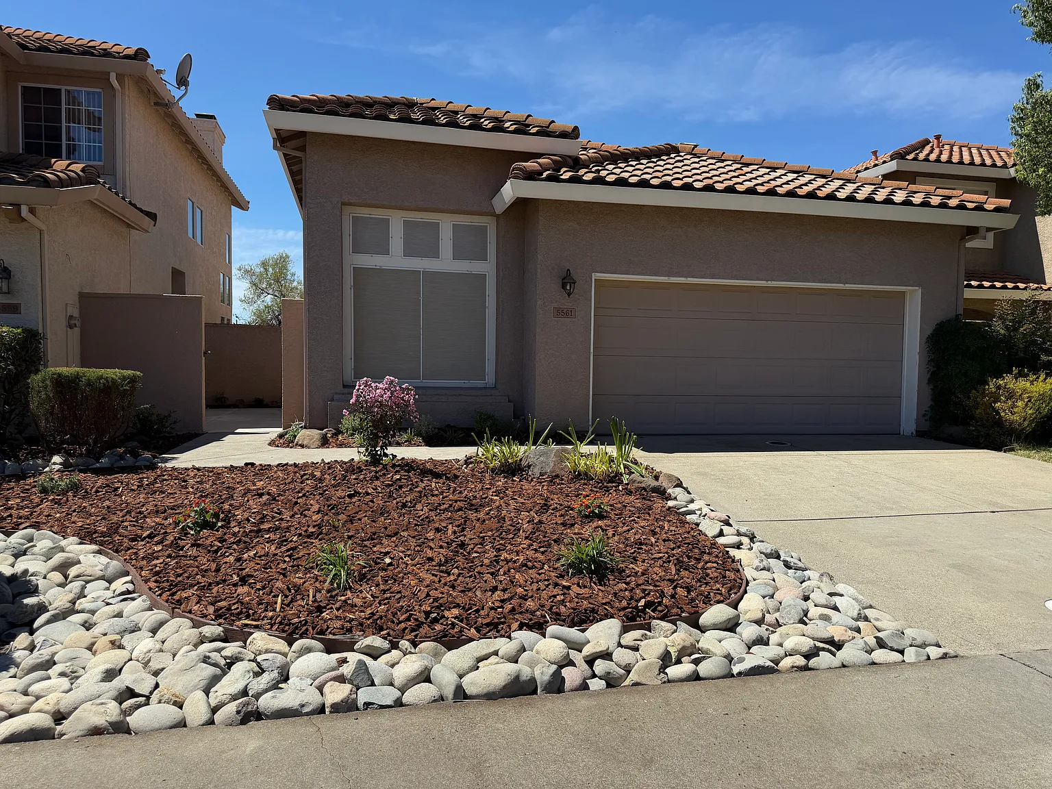 3 bed, 1326 sqft, $2,795 — Photo 1