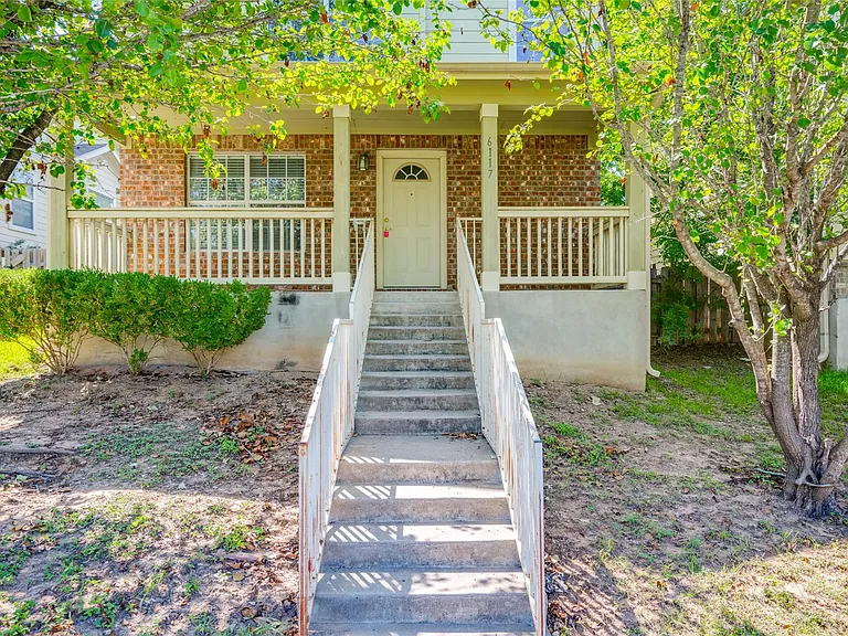 6117 Perlita Dr — Photo 2