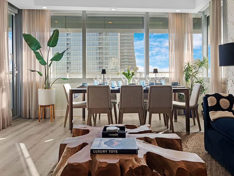 1395 Brickell Ave #34-ID1039126P — Photo 17