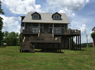 679 Cherokee Ln, Bath Springs, TN 38311