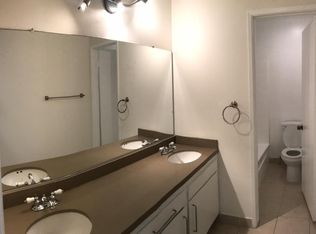 4401 Kraft Ave APT 8, Studio City, CA 91602