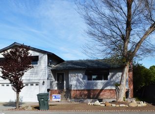 1920 S Watson St, Visalia, CA 93277