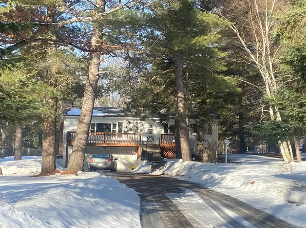 9652 Chase Bridge Rd, Roscommon, MI 48653