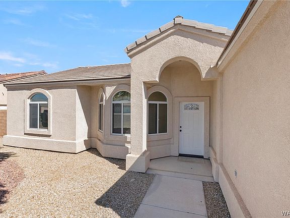 3rd image of 4574 S Marguerite Lane