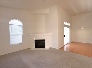 700 Carnegie St APT 2924, Henderson, NV 89052