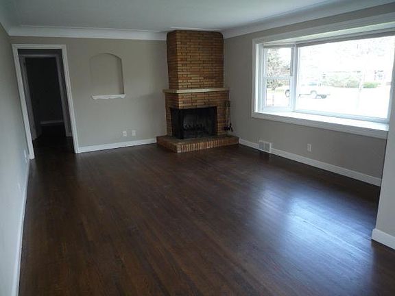 4th image of 7020 Park Ave S