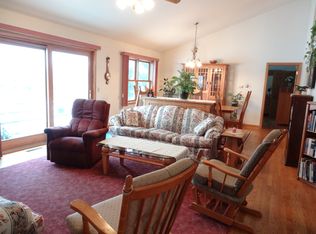 6538 Brever Rd, Burlington, WI 53105