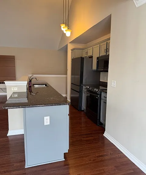 5705 Hampshire Ln — Photo 2