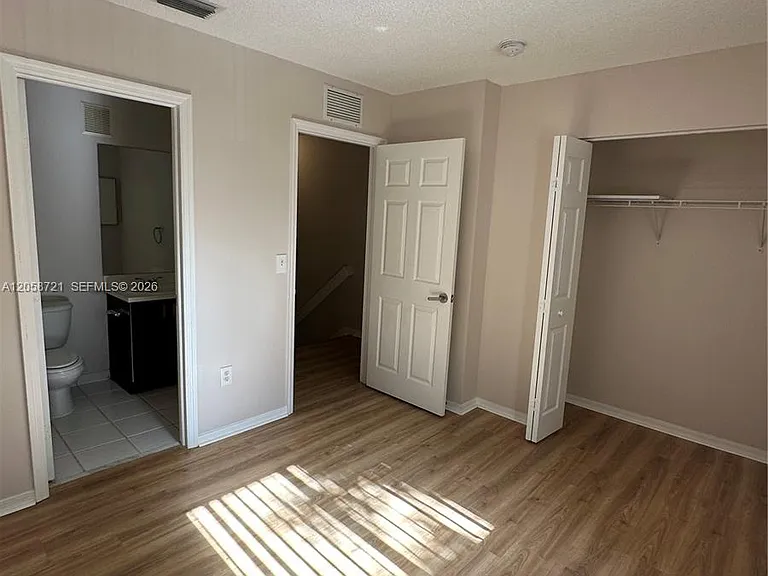 2336 SE 24th Ave #2336 — Photo 15