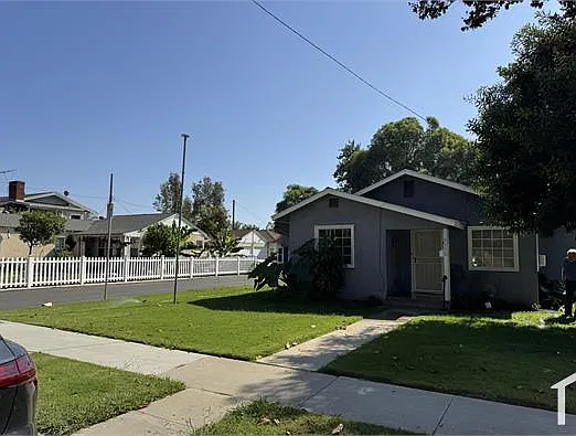 9932 Beverly St — Photo 9