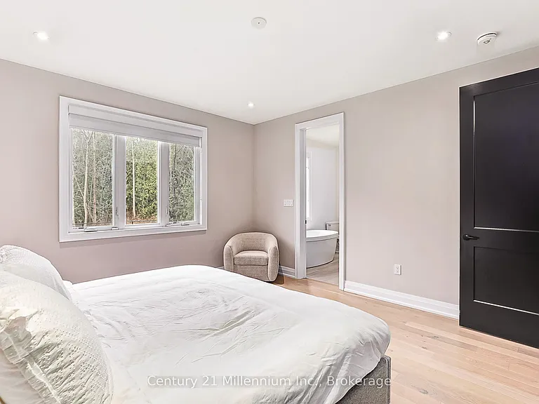 82 Goldie Ct — Photo 26