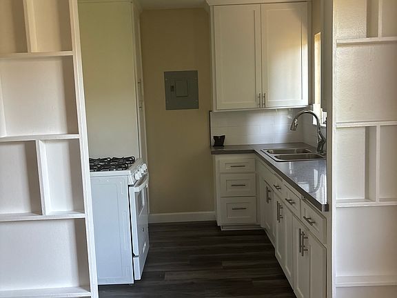 2nd image of 131 S Pritchard Ave