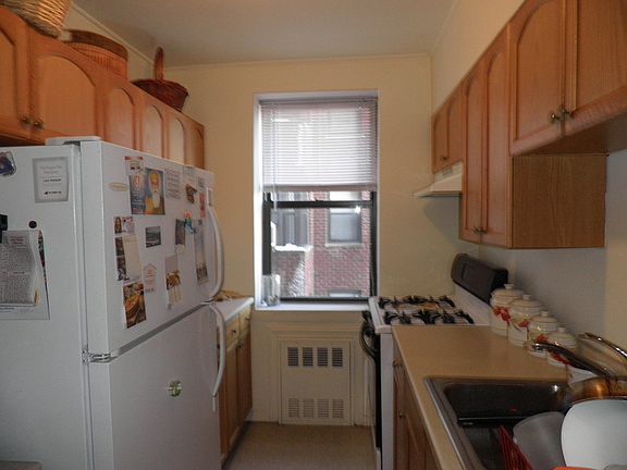 5th image of 88-08 32nd Ave #F411