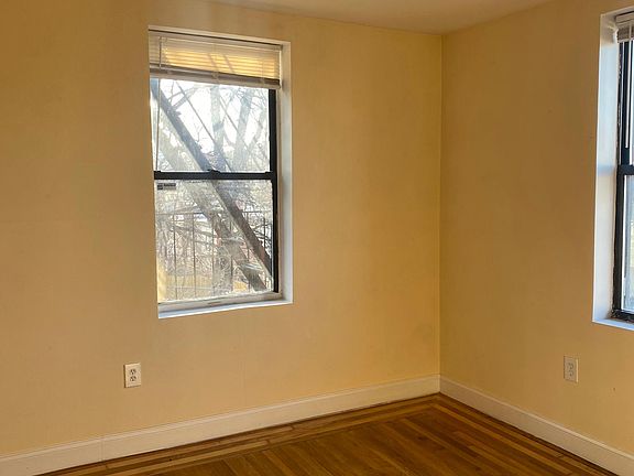 2nd image of 2241 Hampden Pl #2