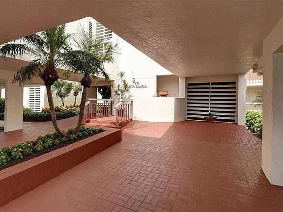 2nd image of 7871 Sailboat Key Blvd S APT 305