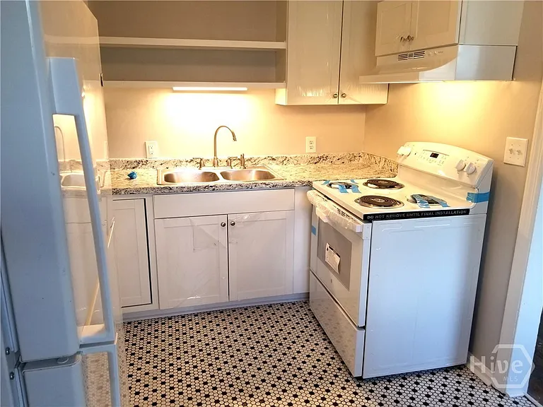 4 W 53rd St #4 — Photo 5