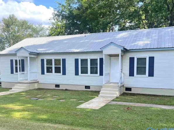 500 Curry St NW, Hartselle, AL 35640