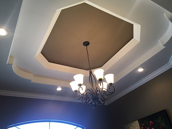 4th image of 316 Alazan Dr