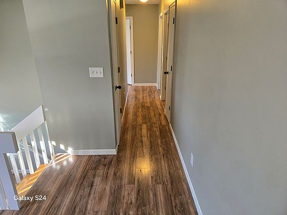 3rd image of 23 Quail Dr