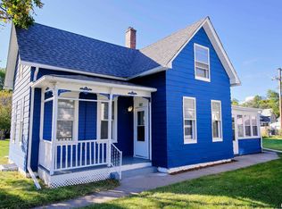 1706 W 7th St, Davenport, IA 52802